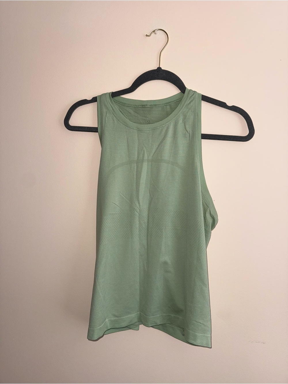 lululemon athletica swiftly high neck tank top 2.0 race length